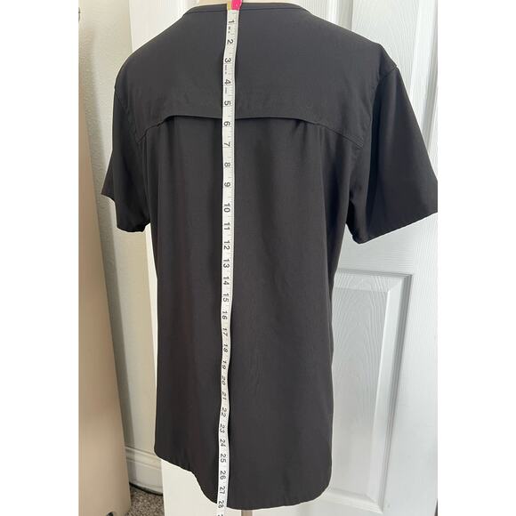 carhartt Scrub Top Modern Fit BLACK Side Snaps Vented Shoulder on Back LARGE - Picture 9 of 10